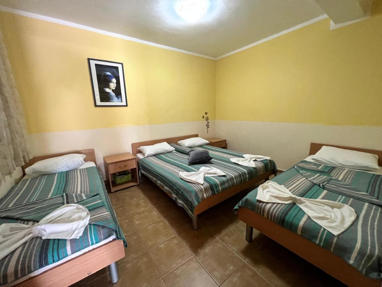 Apartments Brnjada Sutomore Bilik gambar