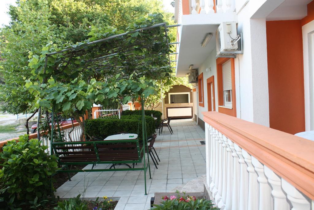 Apartments Brnjada Sutomore Luaran gambar