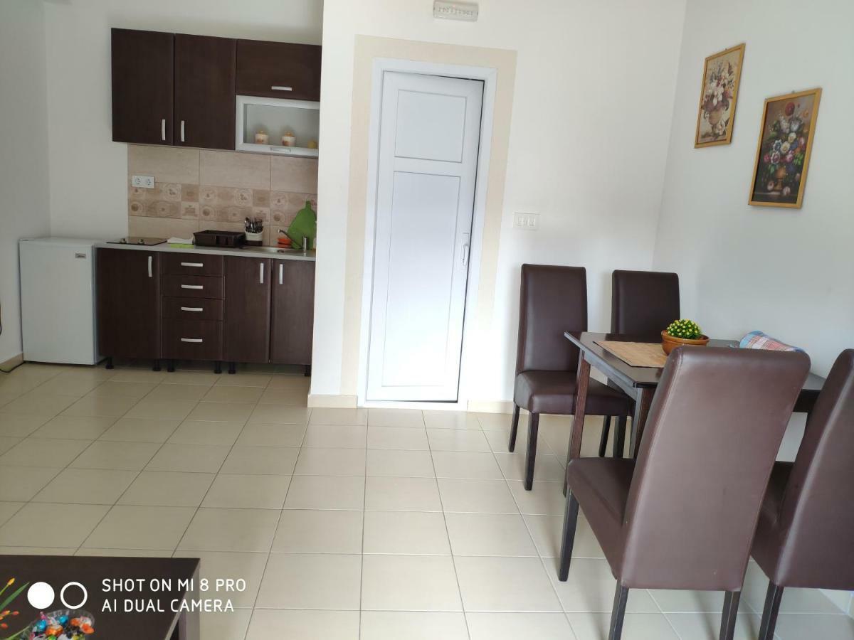 Apartments Brnjada Sutomore Luaran gambar